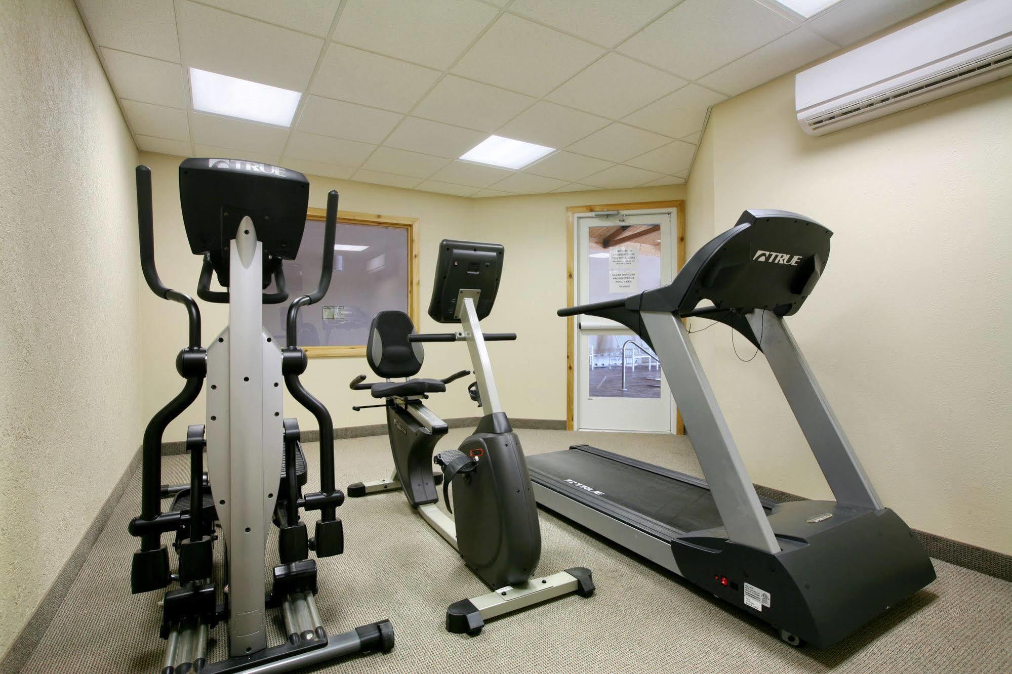 Microtel Inn & Suites By Wyndham Quincy Downtown - River Area Bagian luar foto